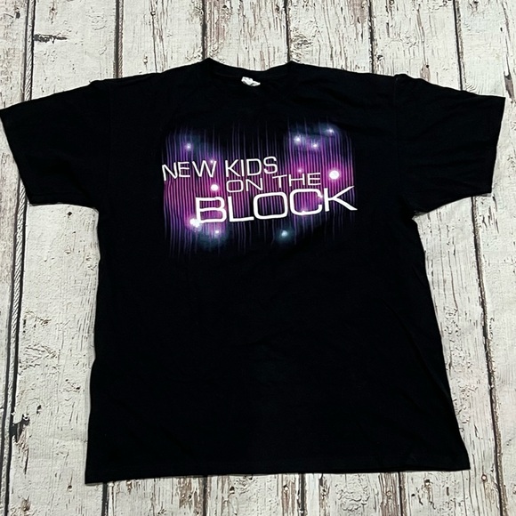 Music Other - New Kids on the Block 2011 Pop Music Tour Top Tee Tshirt